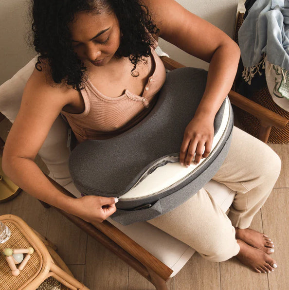 When to Transition Away from a Nursing Pillow: A Gentle Guide for Every Mom