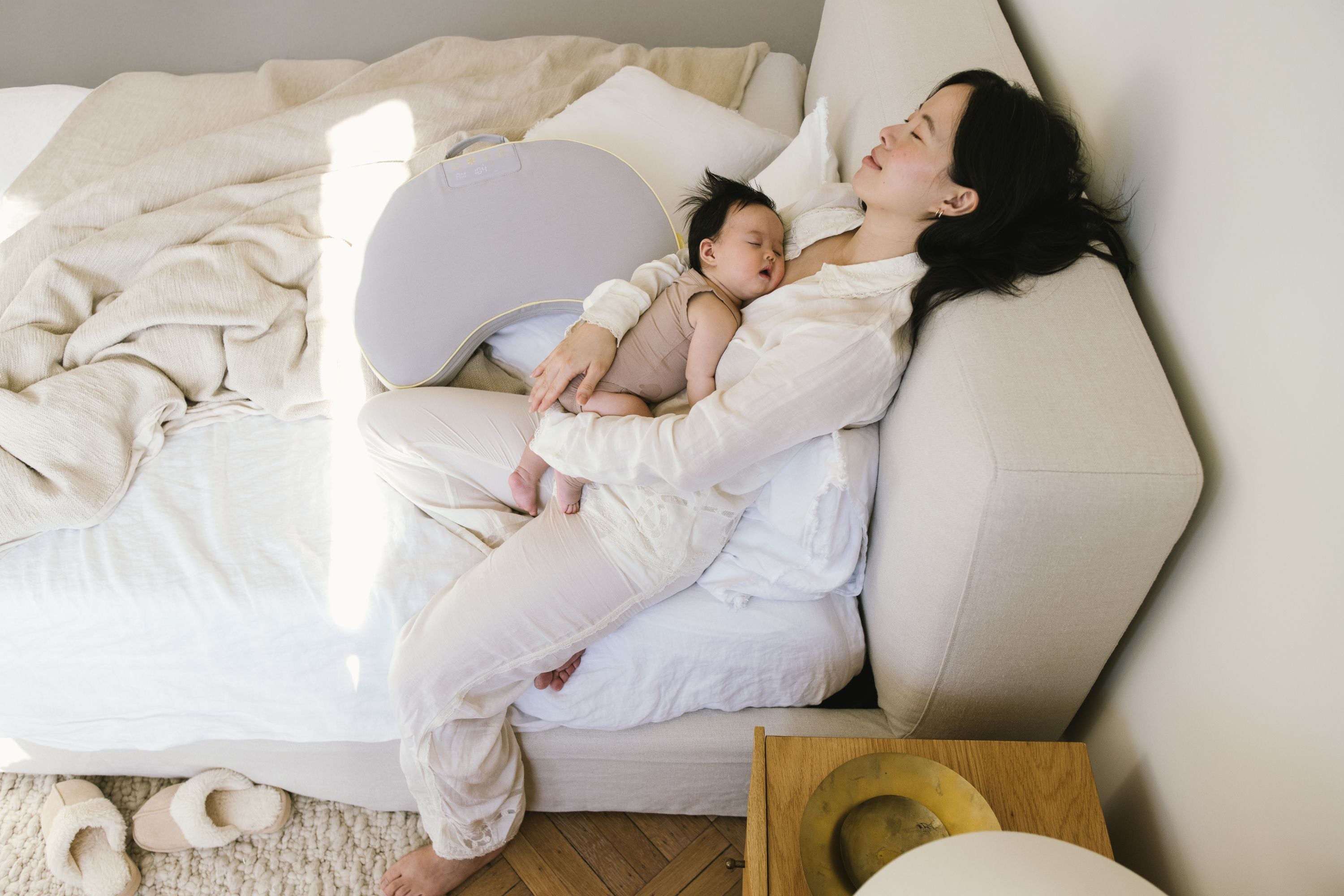 Newborn Sleep & Feeding Patterns | Gentle Tips for Baby’s Rhythm
